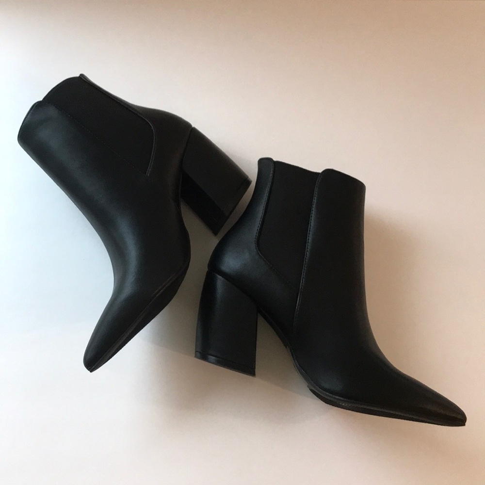 Qupid black boots size 7